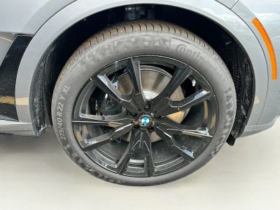 2026 BMW X7 — photo 25 view