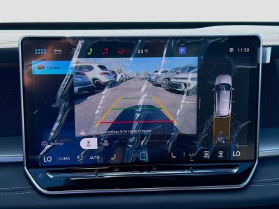 2026 Volkswagen Tiguan — photo 13 view