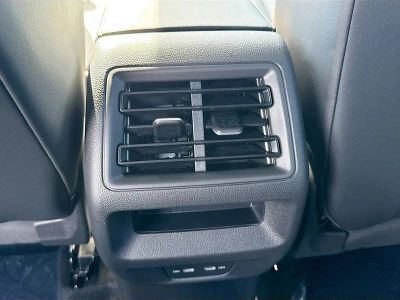 2026 Volkswagen Tiguan — photo 20 view