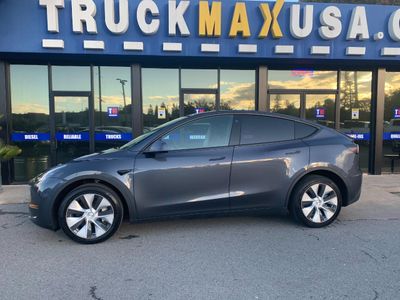 2022 Tesla Model Y - Photo 5
