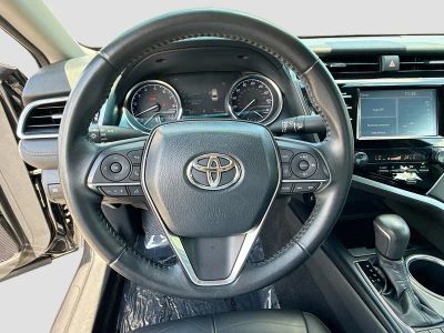 2018 Toyota Camry — photo 38 view