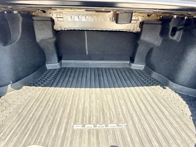 2018 Toyota Camry — photo 11 view