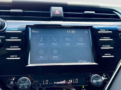 2018 Toyota Camry — photo 28 view