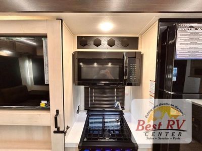 2026 Forest River RV Cherokee Arctic Wolf - Photo 49