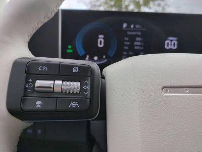 2026 Hyundai SANTA FE HYBRID — photo 30 view