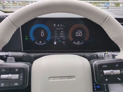 2026 Hyundai SANTA FE HYBRID — photo 32 view