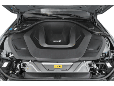 2025 BMW i4 — photo 9 view