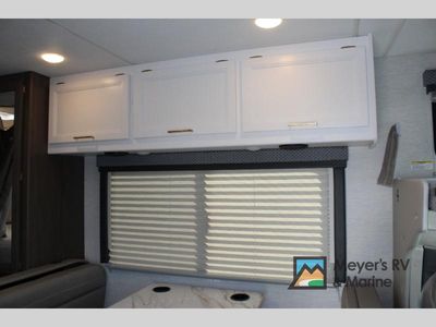 2025 Thor Motor Coach Four Winds ESpec Essential - Photo 15