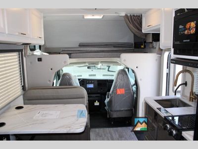 2025 Thor Motor Coach Four Winds ESpec Essential - Photo 6
