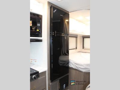 2025 Thor Motor Coach Four Winds ESpec Essential - Photo 20