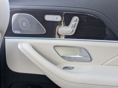 2023 Mercedes-Benz GLS — photo 14 view