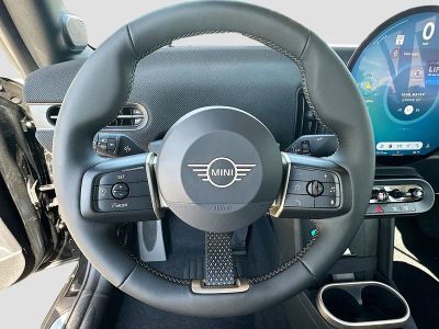 2026 MINI Convertible — photo 8 view