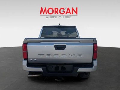 2024 Toyota Tacoma — photo 7 view