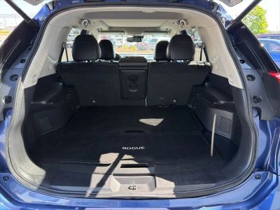 2018 Nissan Rogue - Photo 15