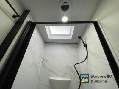 2026 Grand Design Imagine - Photo 18