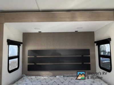 2026 Grand Design Imagine - Photo 15