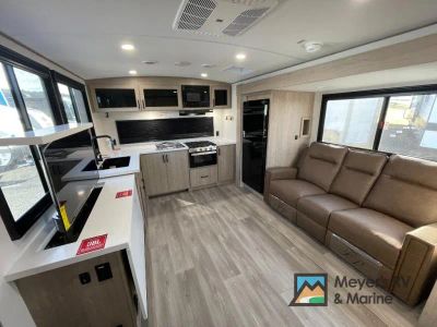 2026 Grand Design Imagine - Photo 6