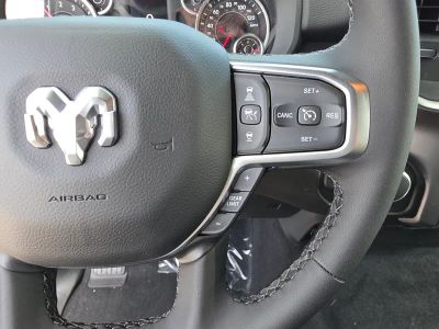 2026 Ram 1500 — photo 18 view