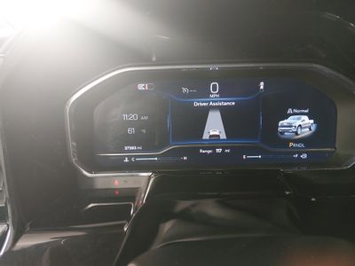 2025 Chevrolet Silverado 1500 — photo 14 view