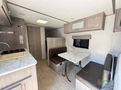 2022 Dutchmen RV Coleman — photo 7 view