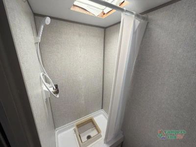 2022 Dutchmen RV Coleman — photo 23 view