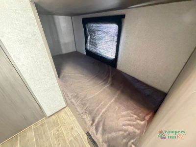 2022 Dutchmen RV Coleman — photo 29 view