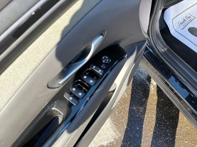 2024 Hyundai Santa Cruz Limited - Photo 13