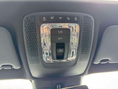 2026 Mercedes-Benz GLB — photo 31 view