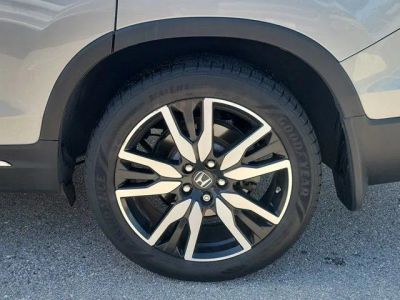 2019 Honda Pilot — photo 9 view