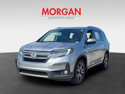 2019 Honda Pilot — rear three-quarter view