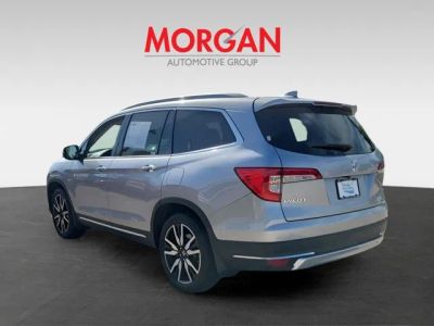 2019 Honda Pilot — interior view