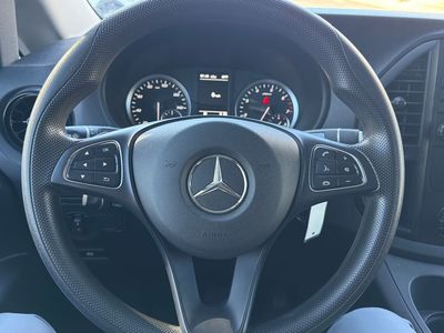 2023 Mercedes-Benz Metris — photo 18 view