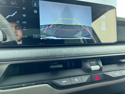 2026 Kia EV9 — photo 29 view