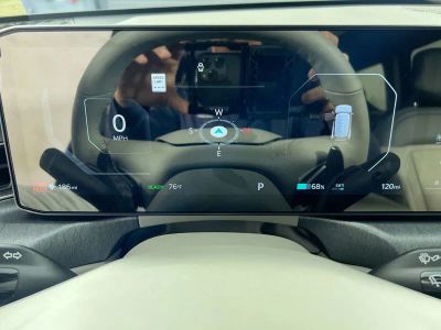 2026 Kia EV9 — photo 22 view