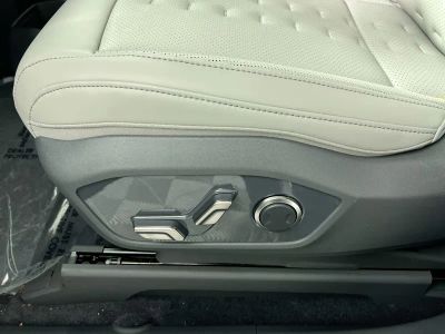 2026 Kia EV9 — photo 15 view