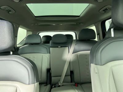 2026 Kia EV9 — photo 35 view