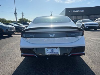 2025 Hyundai Sonata Hybrid - Photo 8