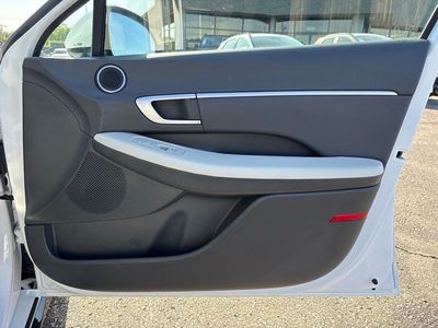 2025 Hyundai Sonata Hybrid - Photo 39