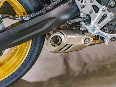 2026 Suzuki GSX-8TT - Photo 9