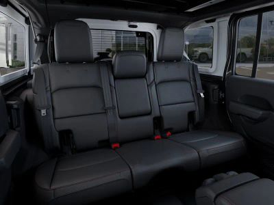 2026 Jeep Wrangler — photo 15 view