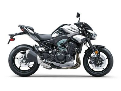 2025 Kawasaki Z900 ABS Galaxy Silver/Metallic Spark Black — front three-quarter view
