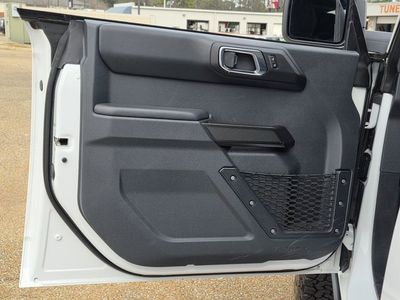 2025 Ford Bronco - Photo 15
