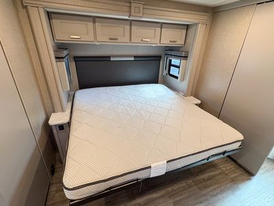 2023 Thor Motor Coach Miramar 34.7 - Photo 26