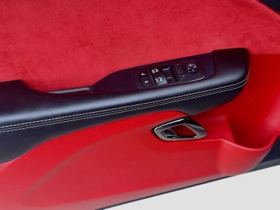 2017 Dodge Challenger — photo 14 view