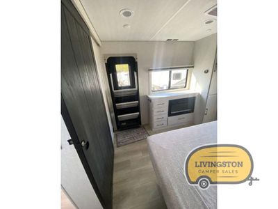 2025 Forest River RV Grand Surveyor - Photo 12