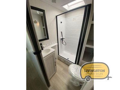 2025 Forest River RV Grand Surveyor - Photo 10