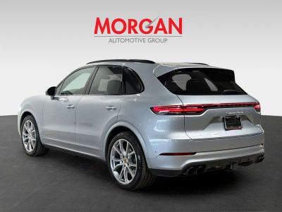2023 Porsche Cayenne — rear three-quarter view