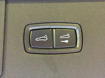 2023 Porsche Cayenne — photo 14 view