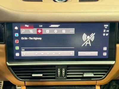 2023 Porsche Cayenne — photo 31 view