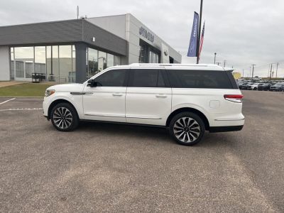 2024 Lincoln Navigator - Photo 9